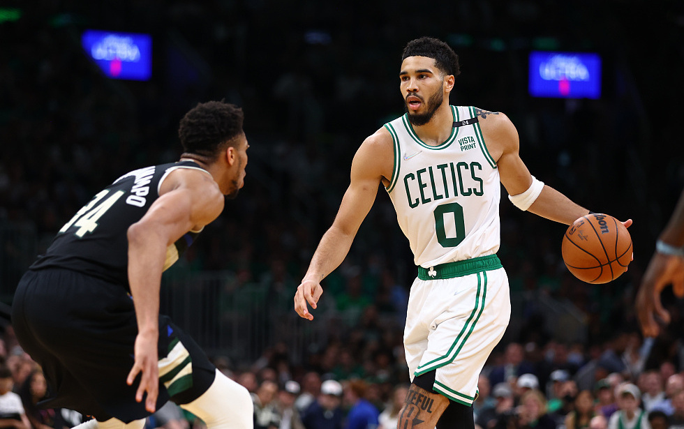 爱游戏体育-字母哥在DWG比赛中挺进下一轮,挺进下一轮引发热议!的简单介绍